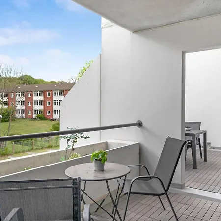 Apartment 2 Bedroom Amazing In Helsingor