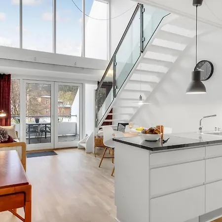 2 Bedroom Amazing In Apartment Helsingor