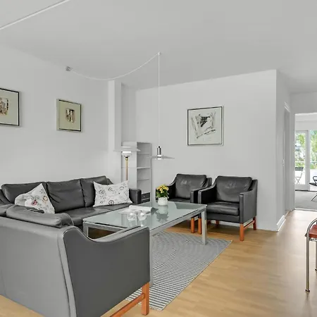 Apartment 2 Bedroom Amazing In Helsingor