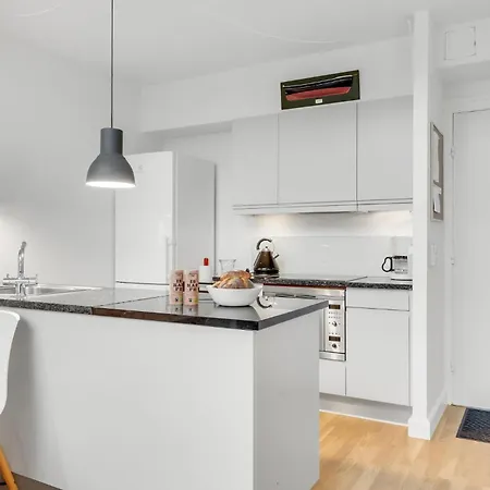 2 Bedroom Amazing In Apartment